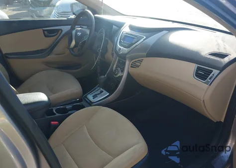 2013 Hyundai Elantra Gls/Limited z USA, uszkodzony, nr VIN 5NPDH4AE3DH160569